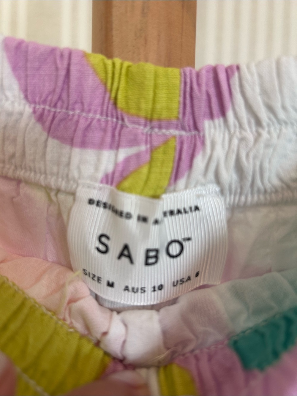 SABO Seona Top and Shorts Matching Set Bubblegum Floral Tropical Print Size S/M - Picture 15 of 16